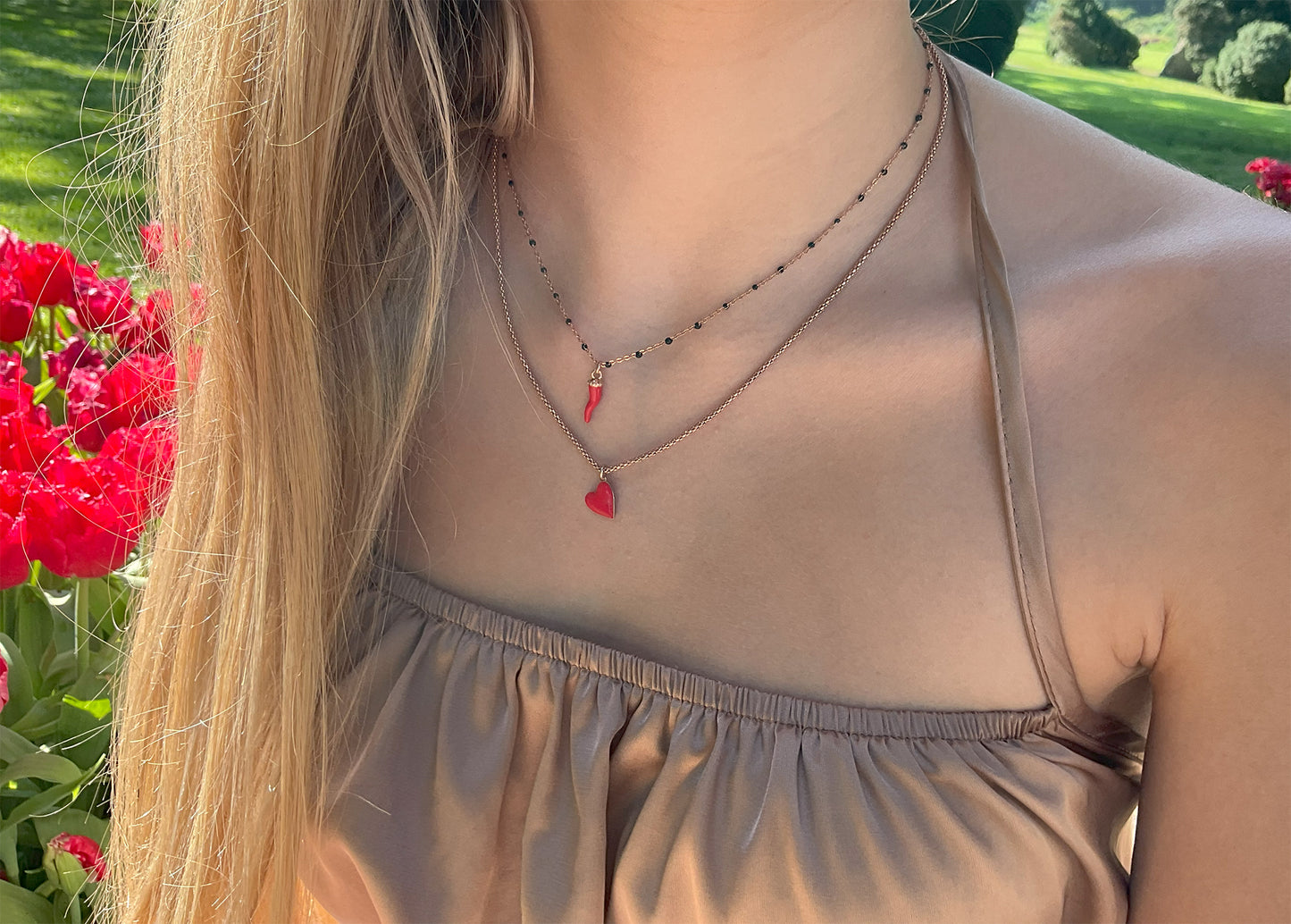 Collana rosé  con pendente cuore rosso