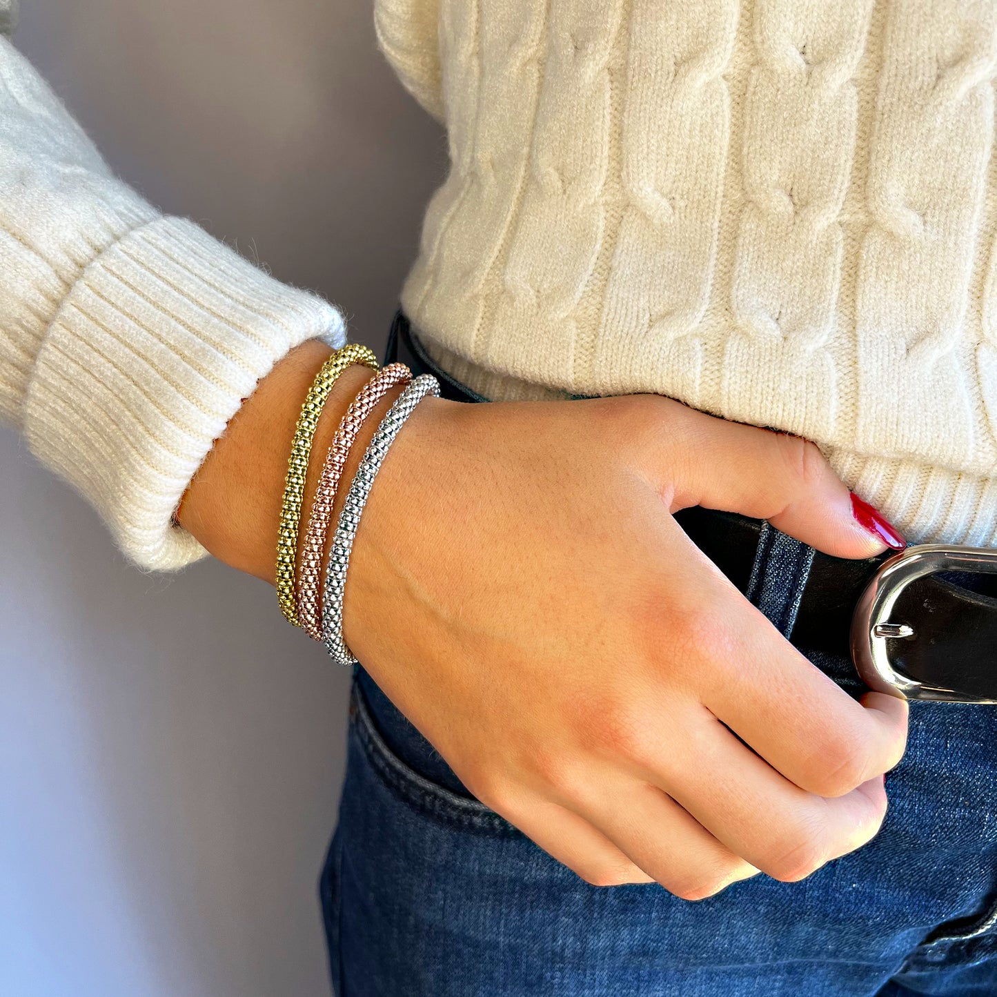 Bracciale a maglia lavorata di grande spessore